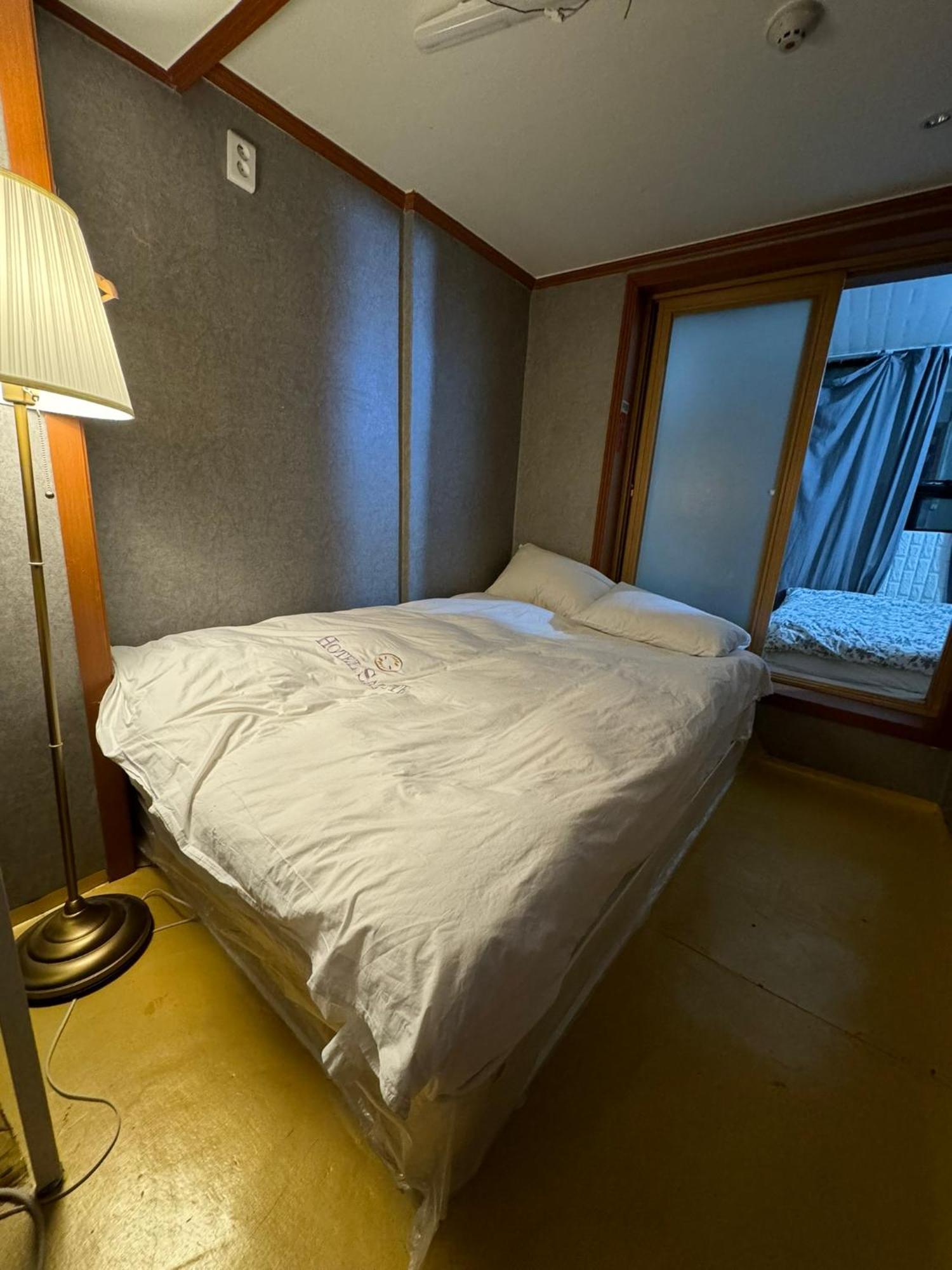 G Mini Hotel Dongdaemun Séoul Extérieur photo