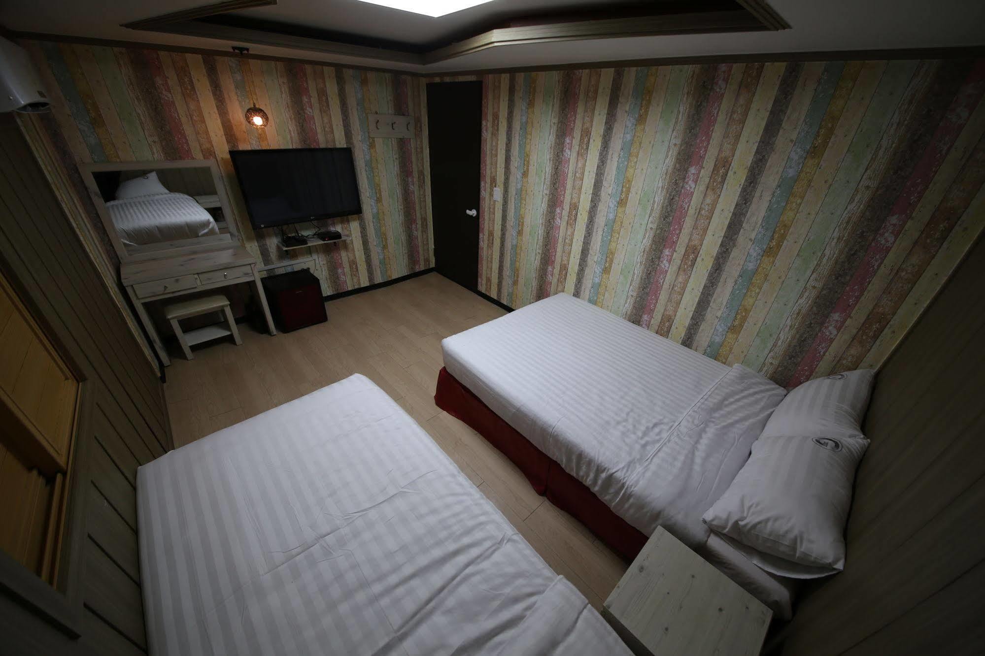 G Mini Hotel Dongdaemun Séoul Extérieur photo