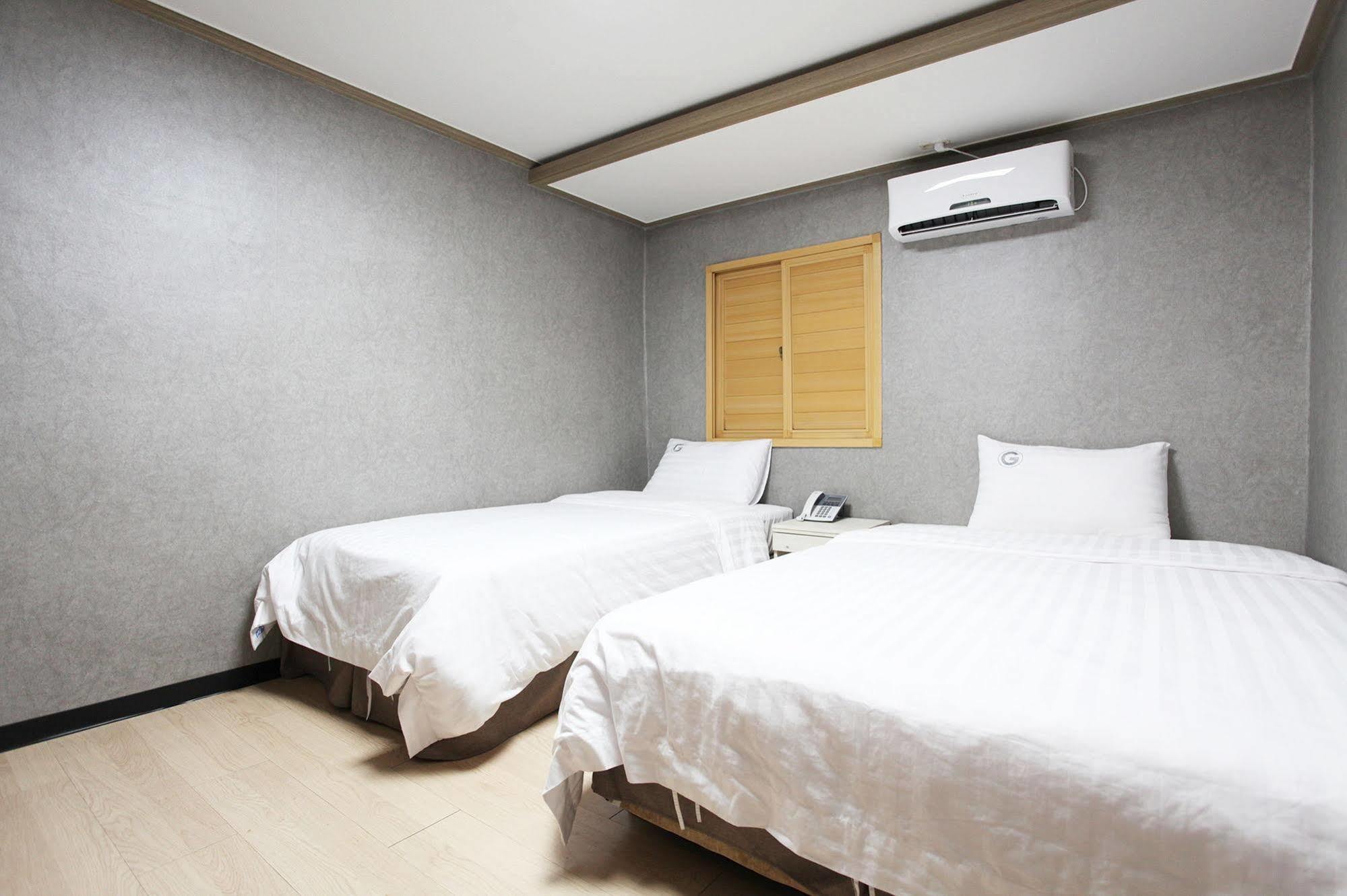 G Mini Hotel Dongdaemun Séoul Extérieur photo